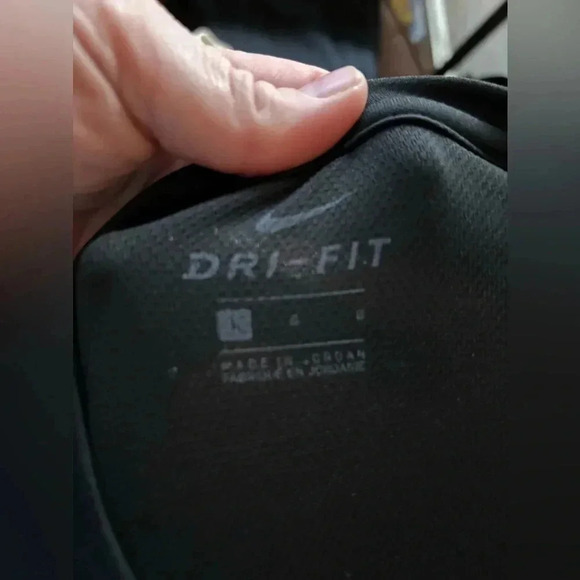 Men’s Nike Athletic Training Tee Shirt Short Sleeve Standard Fit Breathe Large - Picture 4 of 4